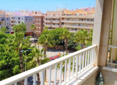 Apartments in Torrevieja (Costa Blanca), buy cheap - 102 000 [72469] 8