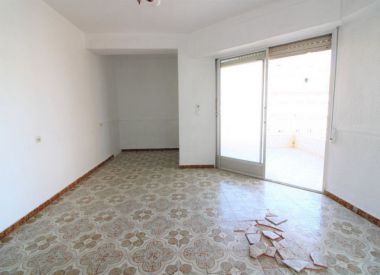 Apartments in Torrevieja (Costa Blanca), buy cheap - 78 900 [72468] 5
