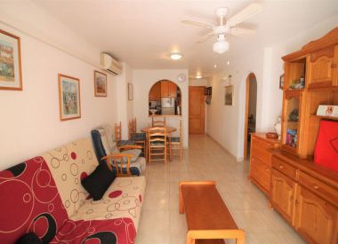 Apartments in Torrevieja (Costa Blanca), buy cheap - 85 000 [72459] 10