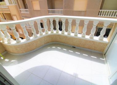 Apartments in Torrevieja (Costa Blanca), buy cheap - 49 900 [72451] 1