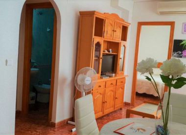 Apartments in Torrevieja (Costa Blanca), buy cheap - 52 900 [72449] 4