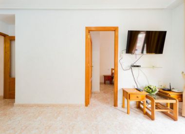 Apartments in Torrevieja (Costa Blanca), buy cheap - 99 900 [72435] 5