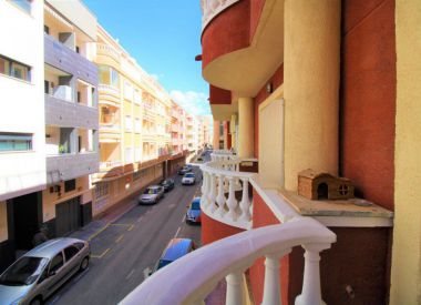 Apartments in Torrevieja (Costa Blanca), buy cheap - 66 900 [72422] 1