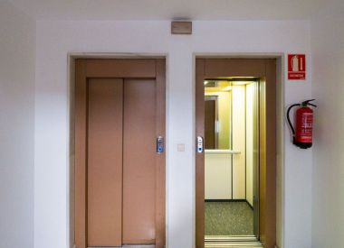 Apartments in Torrevieja (Costa Blanca), buy cheap - 53 000 [72416] 10