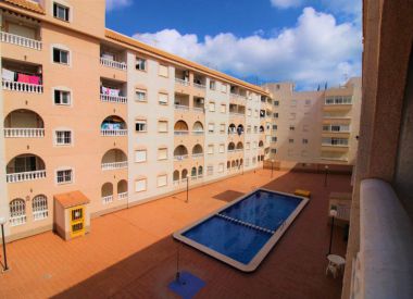 Apartments in Torrevieja (Costa Blanca), buy cheap - 72 900 [72409] 10