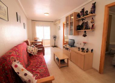Apartments in Torrevieja (Costa Blanca), buy cheap - 72 900 [72409] 2