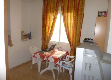 Apartments in Torrevieja (Costa Blanca), buy cheap - 73 900 [72405] 10