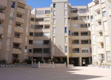 Apartments in Torrevieja (Costa Blanca), buy cheap - 139 900 [72404] 1
