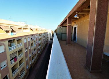 Apartments in Torrevieja (Costa Blanca), buy cheap - 88 900 [72395] 3