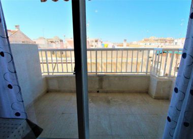 Apartments in Torrevieja (Costa Blanca), buy cheap - 65 900 [72380] 5