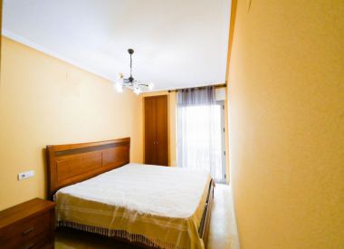 Apartments in Torrevieja (Costa Blanca), buy cheap - 160 000 [72368] 9