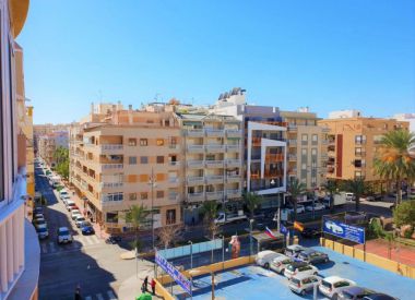 Apartments in Torrevieja (Costa Blanca), buy cheap - 74 900 [72363] 1