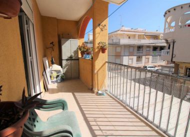 Apartments in Torrevieja (Costa Blanca), buy cheap - 57 900 [72360] 1