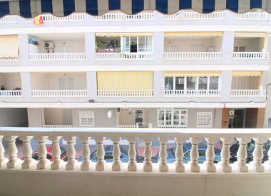 Apartments in Torrevieja (Costa Blanca), buy cheap - 94 900 [72358] 9