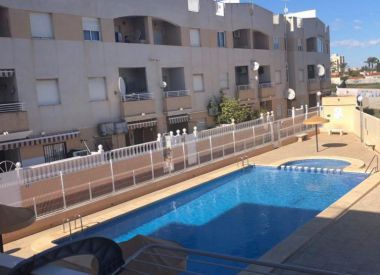 Apartments in Torrevieja (Costa Blanca), buy cheap - 85 900 [72351] 1
