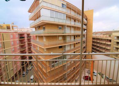 Apartments in Torrevieja (Costa Blanca), buy cheap - 105 000 [72350] 5