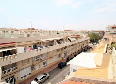 Apartments in Torrevieja (Costa Blanca), buy cheap - 83 900 [72335] 2