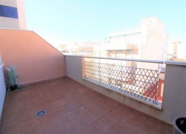 Apartments in Torrevieja (Costa Blanca), buy cheap - 117 900 [72332] 6