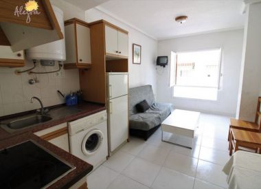 Apartments in Torrevieja (Costa Blanca), buy cheap - 32 900 [72914] 2