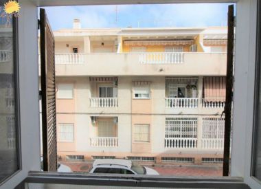 Apartments in Torrevieja (Costa Blanca), buy cheap - 32 900 [72914] 4