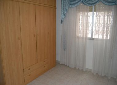 Apartments in Torrevieja (Costa Blanca), buy cheap - 49 000 [72905] 5