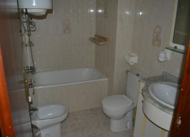 Apartments in Torrevieja (Costa Blanca), buy cheap - 49 000 [72905] 7