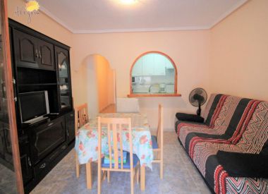 Apartments in Torrevieja (Costa Blanca), buy cheap - 64 900 [72894] 10