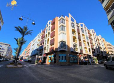 Apartments in Torrevieja (Costa Blanca), buy cheap - 94 900 [72888] 4