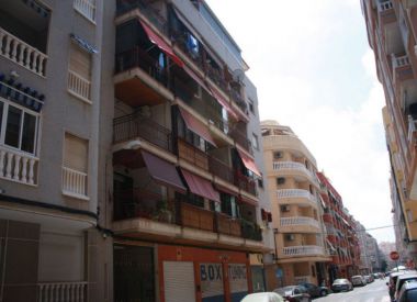 Apartments in Torrevieja (Costa Blanca), buy cheap - 44 000 [72863] 1