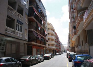 Apartments in Torrevieja (Costa Blanca), buy cheap - 44 000 [72863] 2