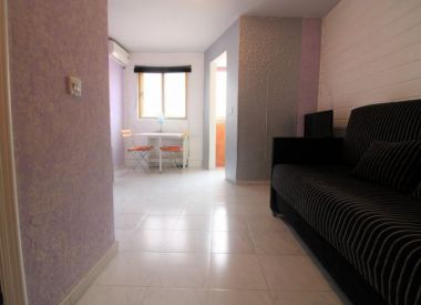 Apartments in Torrevieja (Costa Blanca), buy cheap - 40 900 [72846] 3