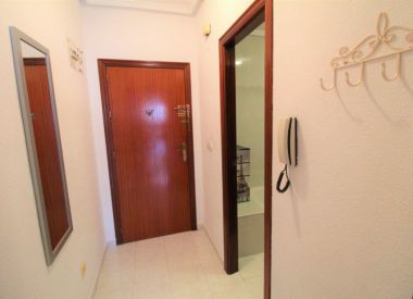 Apartments in Torrevieja (Costa Blanca), buy cheap - 45 000 [72825] 8